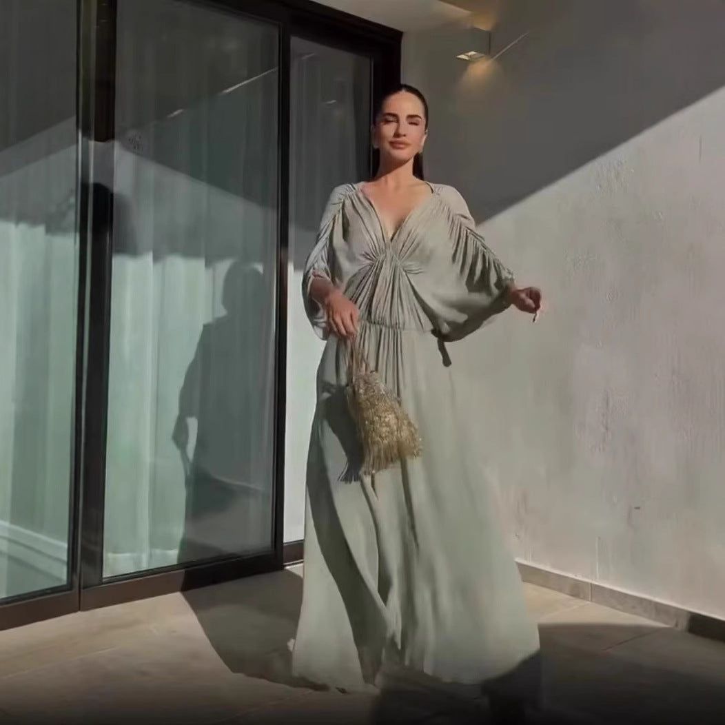 Robe maxi femme avec silhouette fluide et élégante drapée Chic und Stil