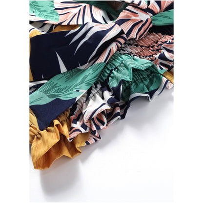 Shorts pour femmes avec motif floral et taille élastique Chic und Stil