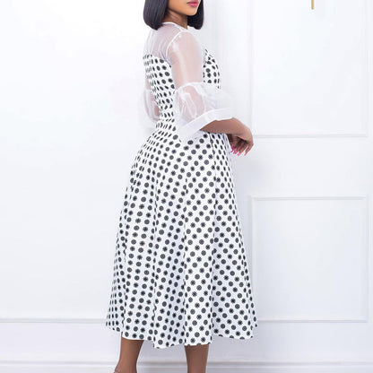 Robe fleurie pour femmes avec des manches transparentes Chic und Stil