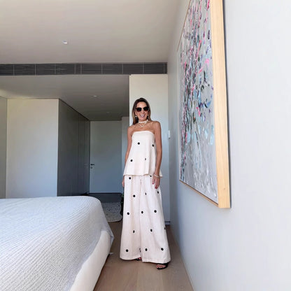 Women's set consisting of a sleeveless top and wide polka dot pants Chic und Stil