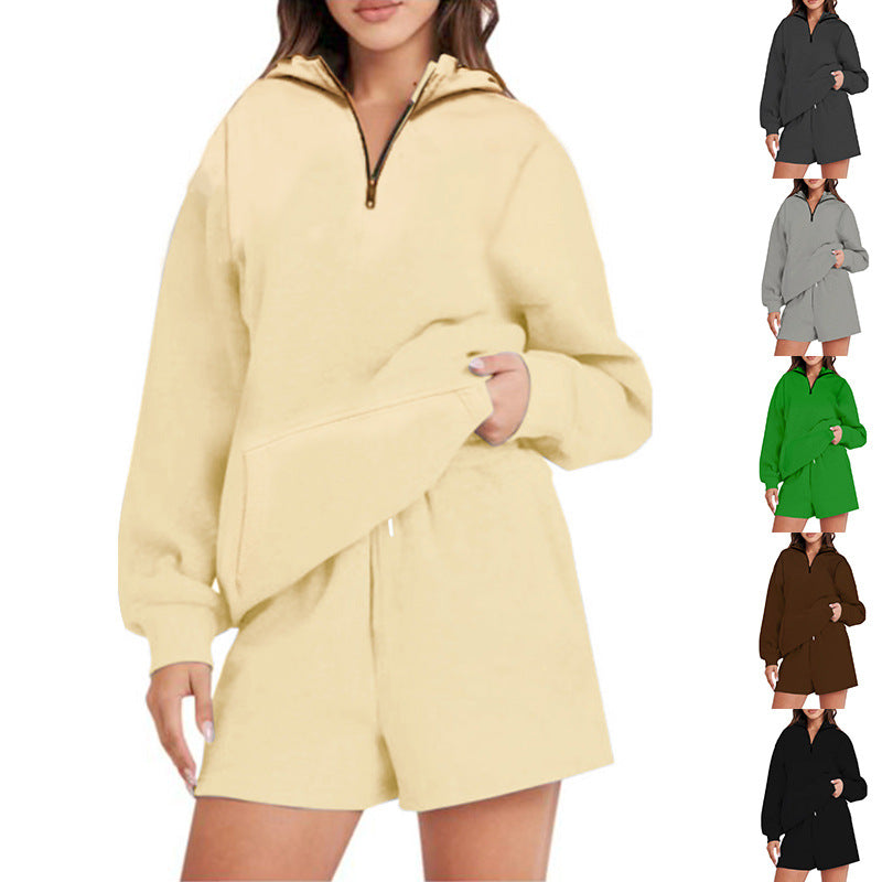 Pull à capuche décontracté pour femmes avec fermeture éclair courte et poches pratiques Chic und Stil