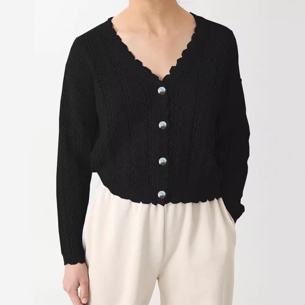 Cardigan tricot pour femmes avec volants féminins et détails de boutons Chic und Stil
