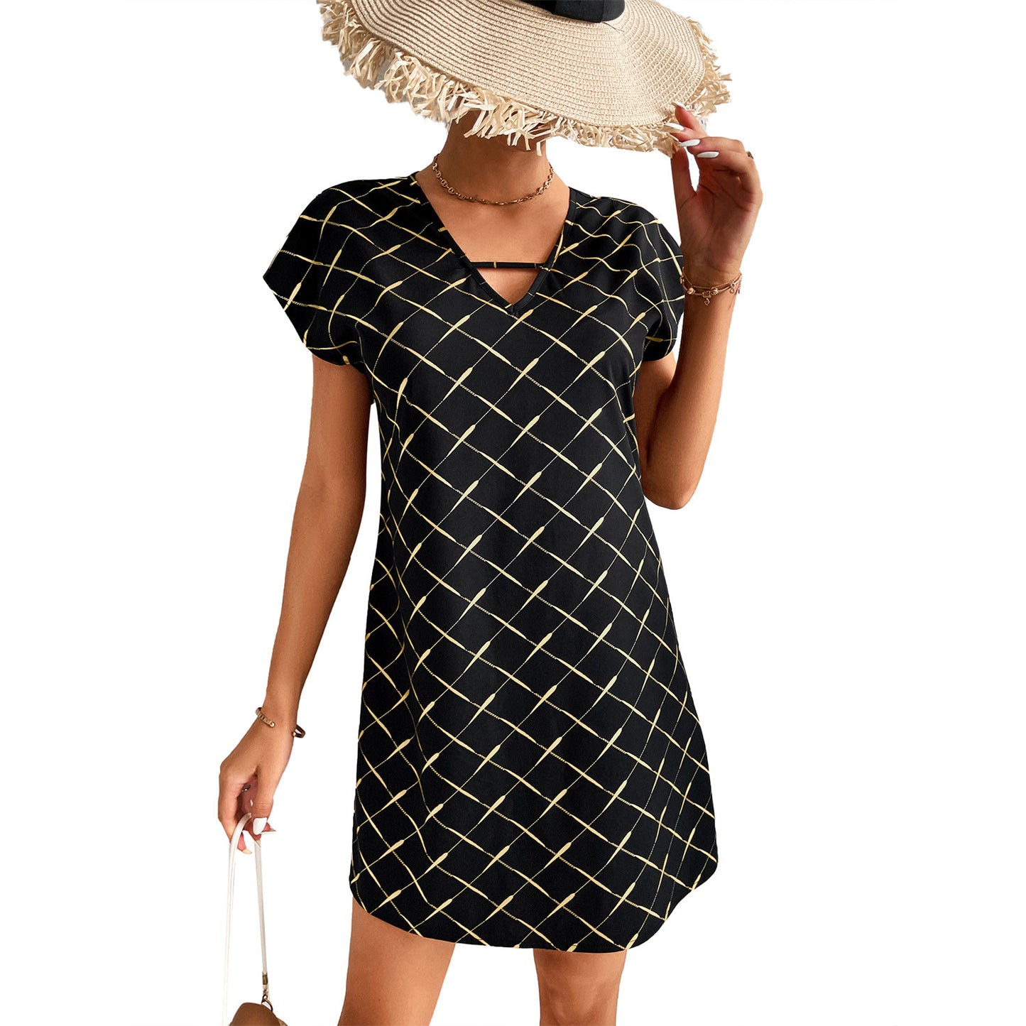 Robe décontractée pour femmes à col en V avec un motif à carreaux tendance et des manches courtes Chic und Stil