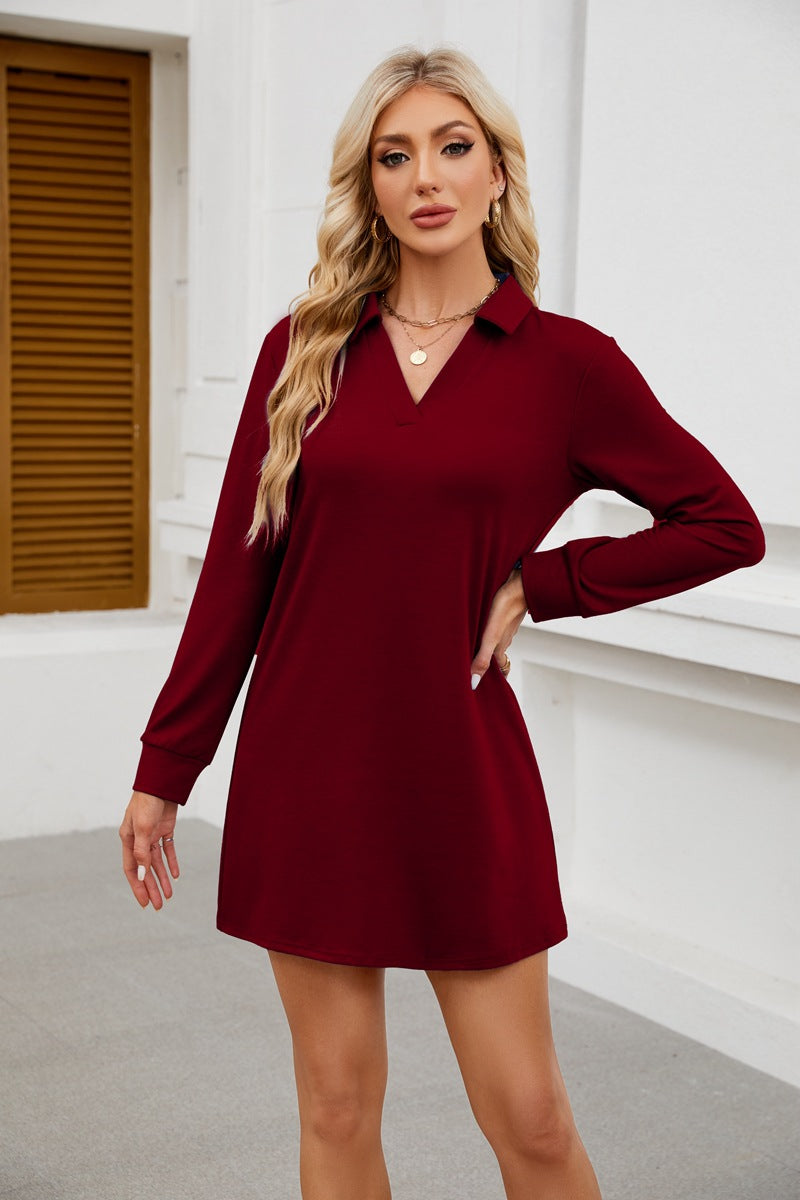 Robe décontractée pour femmes avec élégante encolure en V Chic und Stil
