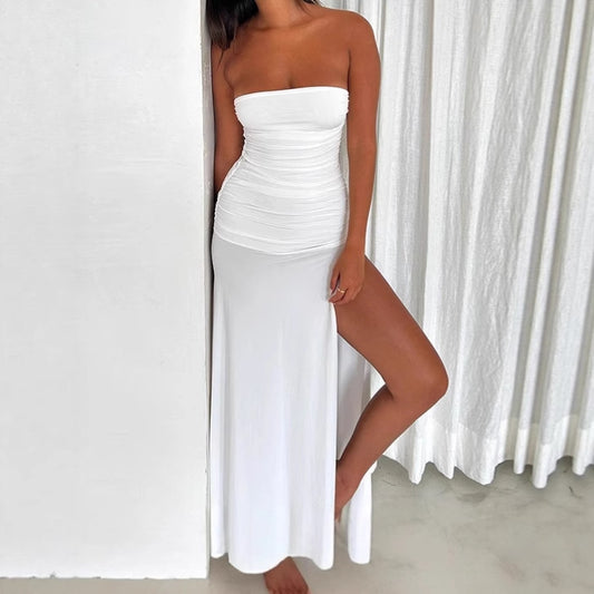 Robe maxi ajustée pour femmes avec un design sans manches et une fente latérale Chic und Stil