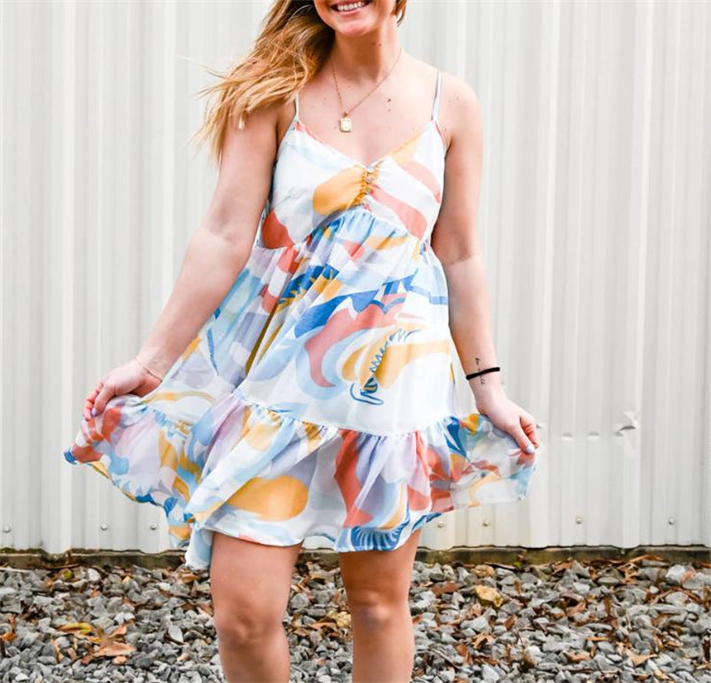 Robe d'été aérienne pour femmes avec un motif ludique et une coupe ample Chic und Stil