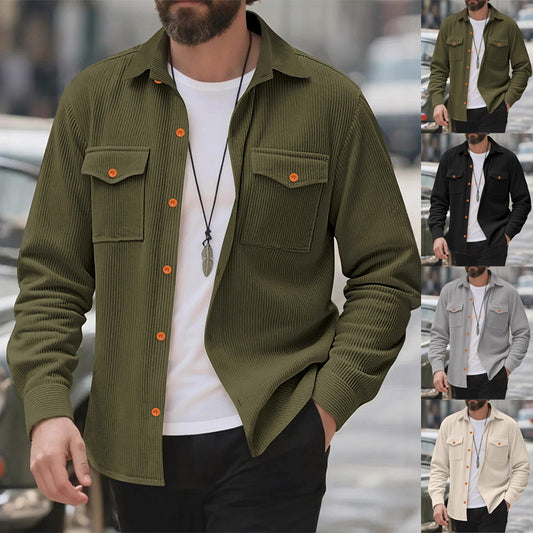 Chemise en velours côtelé pour hommes avec poches poitrine doubles et coupe moderne Chic und Stil