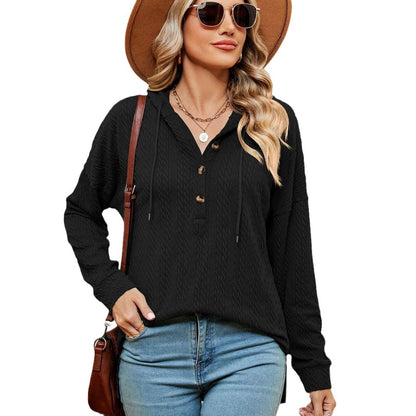 Pull women décontracté avec détails de boutons et capuche Chic und Stil