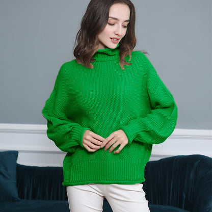 Pull femme en grosse maille avec col roulé et coupe aérienne Chic und Stil
