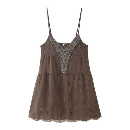 Robe d'été pour femmes avec un élégant décolleté en V et des détails de volants raffinés Chic und Stil