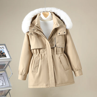 Functional winter jacket for women with removable hood and faux fur trim Chic und Stil