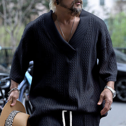 Men's casual knit pullover with V-neck and decorative cable pattern Chic and style