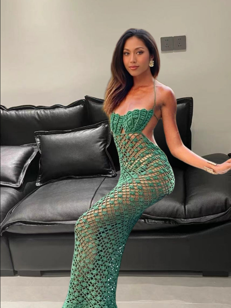 Robe de plage en crochet pour femmes avec un design séduisant off-shoulder et des détails aériens Chic und Stil