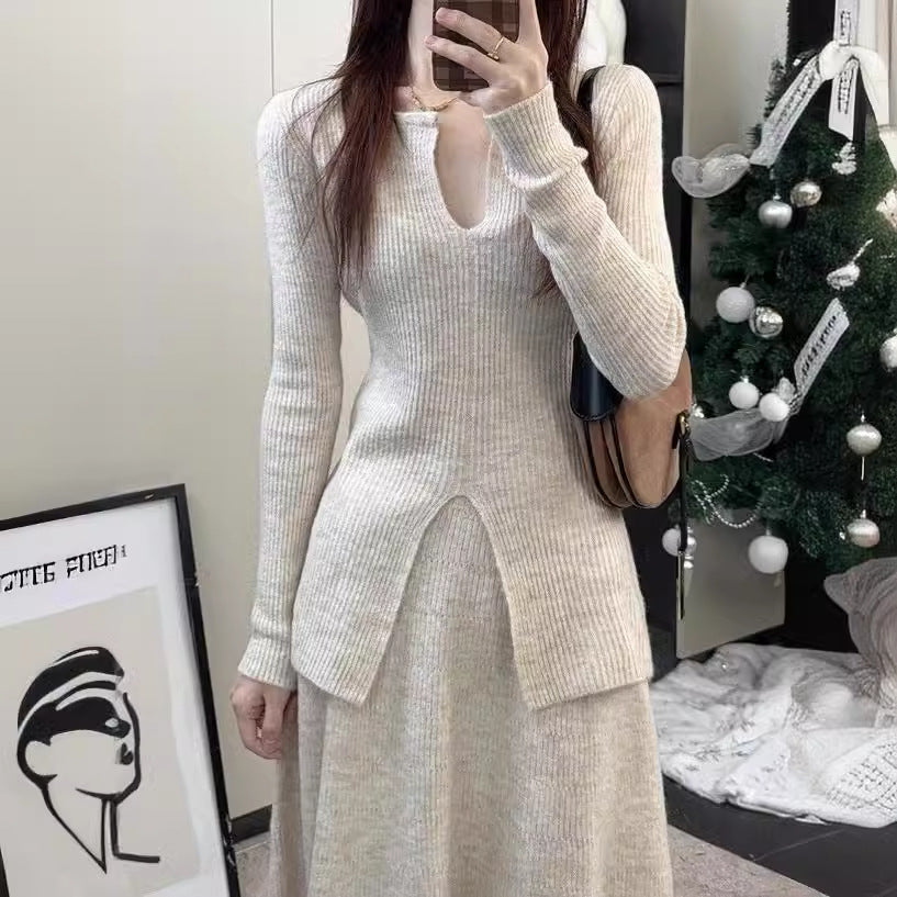 Robe en tricot pour dames avec une fente élégante et un design structuré Chic und Stil