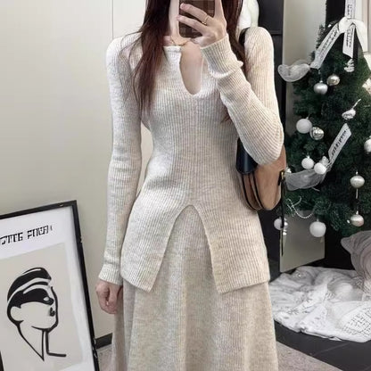 Robe en tricot pour dames avec une fente élégante et un design structuré Chic und Stil