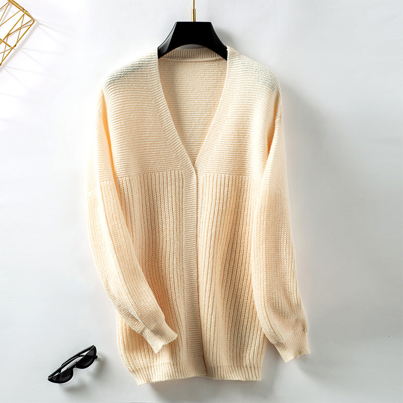 Cardigan décontracté pour dames avec décolleté en V et motif texturé Chic und Stil