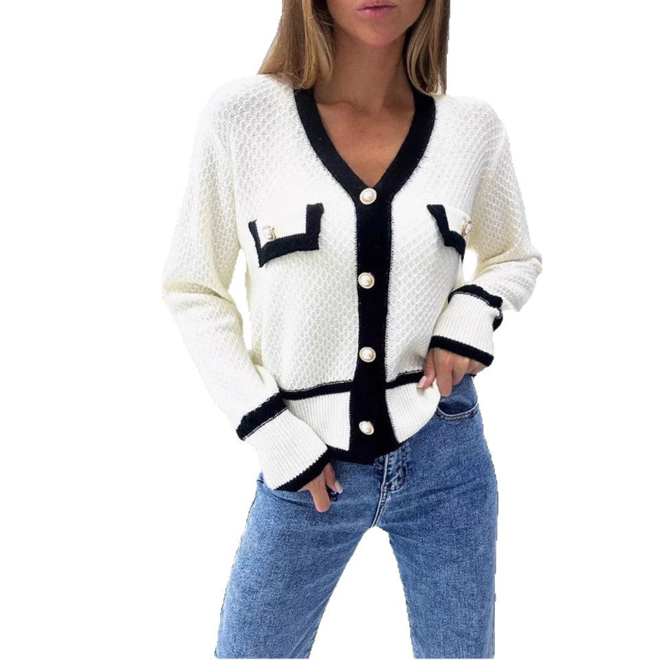 Dames Élégant cardigan en tricot avec des boutons en perles et des détails contrastés Chic und Stil