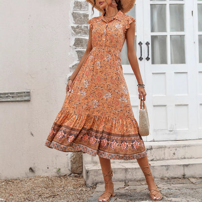 Robe midi pour dames avec des détails floraux en volants et une ceinture à nouer à la taille Chic und Stil