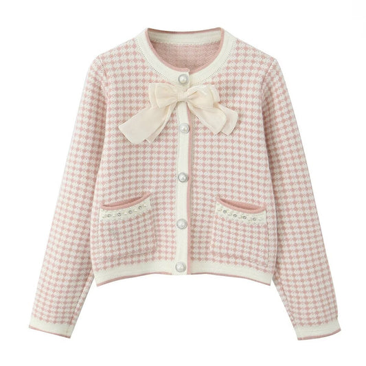 Dame gilet avec des détails décoratifs et un col châle charmant Chic und Stil