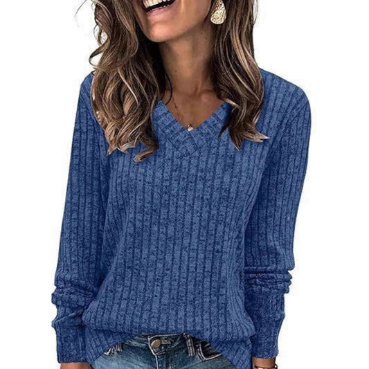 Pull en maille pour femmes avec décolleté en V et design côtelé structuré Chic und Stil