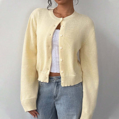Veste en tricot légère pour dames avec détails de boutons et encolure ronde Chic und Stil