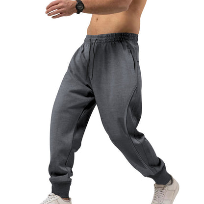 Men's sports pants with ergonomic cut and practical pockets Chic and Style