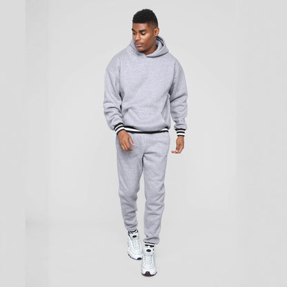 Sporty sweatshirt for men with comfortable jogger pants in chic urban style