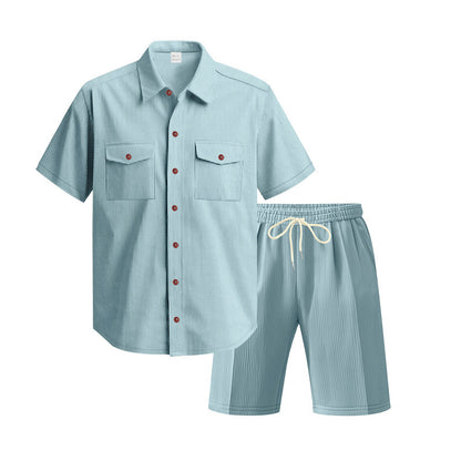 Ensemble décontracté pour hommes avec haut texturé et shorts Chic und Stil