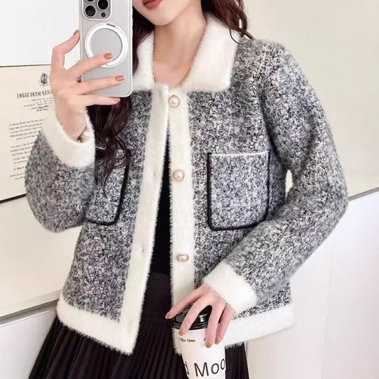 Dames Pull-over moelleux avec poches et col contrastants Chic und Stil