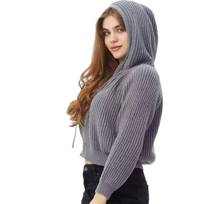 Sweat à capuche court pour femmes en matériau en tricot côtelé doux avec des cordons pratiques Chic & Stil