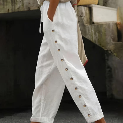Chic und Stil Women's trendy palazzo pants with button details and elastic waist