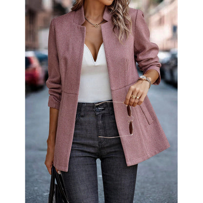 Blazer tendance matelassé pour femmes avec coupe décontractée et forme de col élégante Chic und Stil