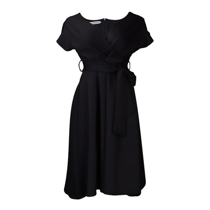 Robe portefeuille pour femmes avec coupe fluide et poches pratiques Chic und Stil