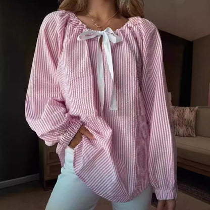 Blouse dames avec décolleté élastique et lien en nœud Chic und Stil