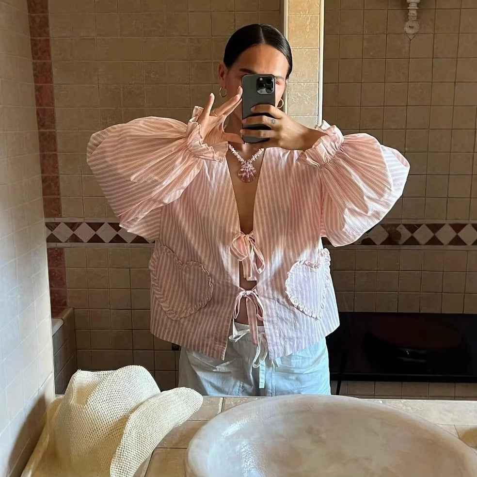 Light palazzo pants for women with fine stripes Chic und Stil