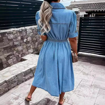 Robe en jean pour femmes avec une coupe cintrée et des poches pratiques Chic und Stil