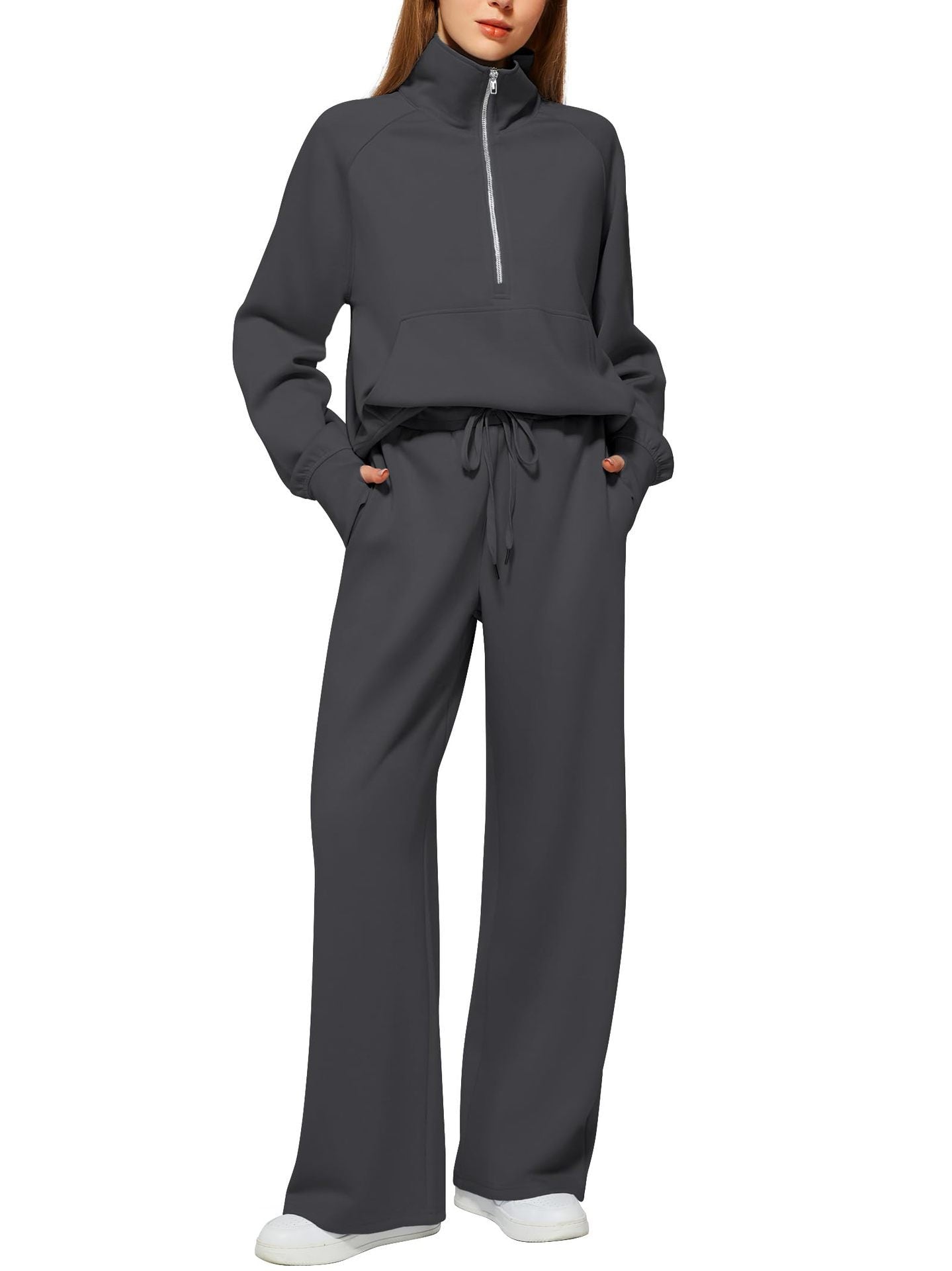 Ladies sports set with high top and wide pants Chic and Style