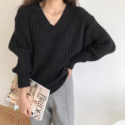 Pull femme à col en V avec texture en côtes Chic und Stil