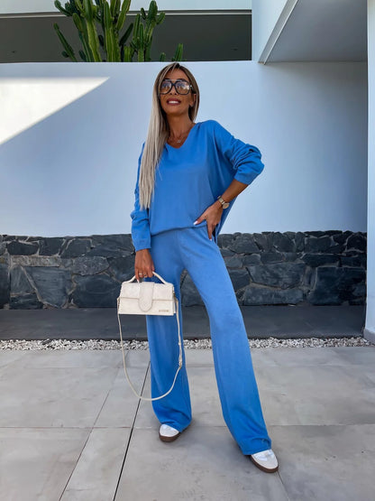 Casual lounge set for women with loose top and comfortable pants Chic and Style