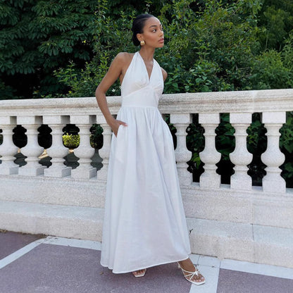 Robe maxi élégante pour femmes avec design à dos nu et jupe fluide Chic und Stil