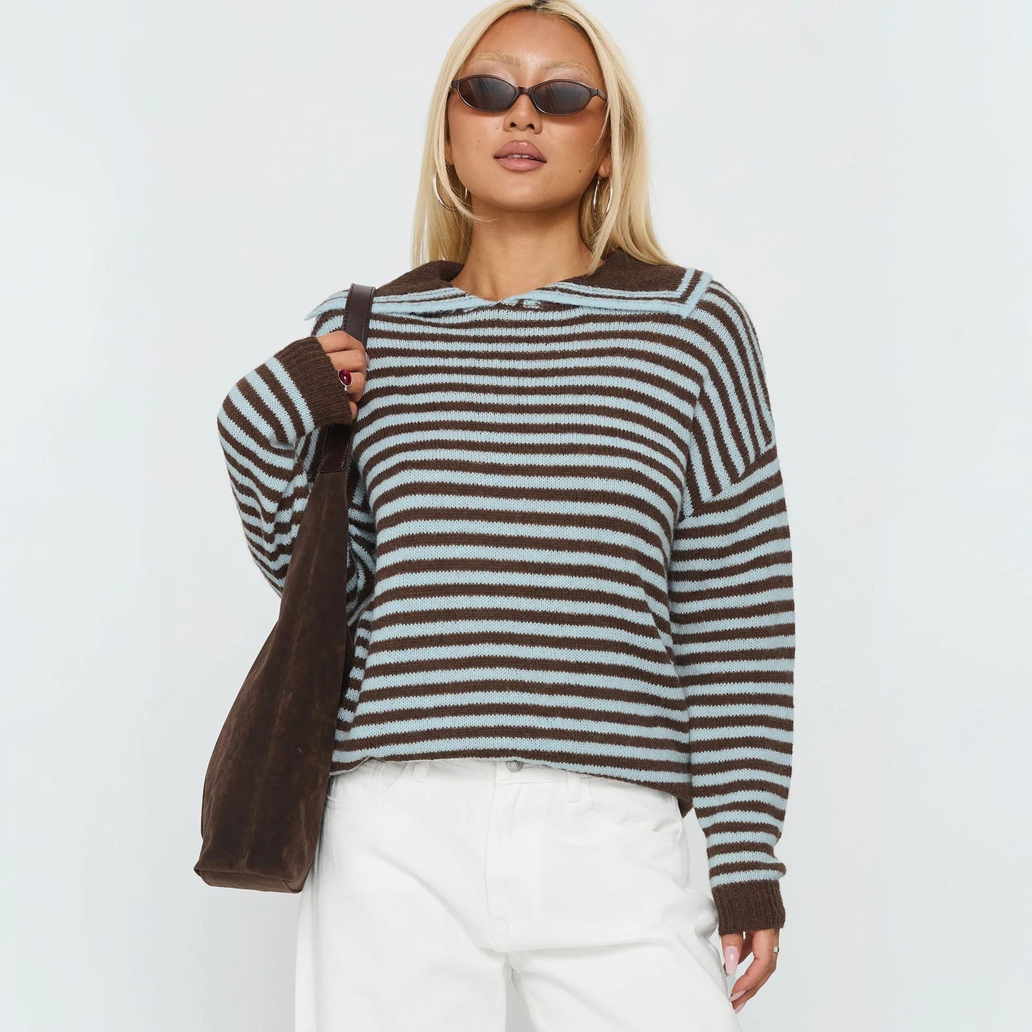Pull rayé pour dames avec capuche décontractée et matériau doux Chic und Stil