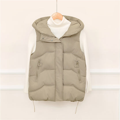 Dames Gilet matelassé à capuche avec poches zippées pratiques Chic und Stil