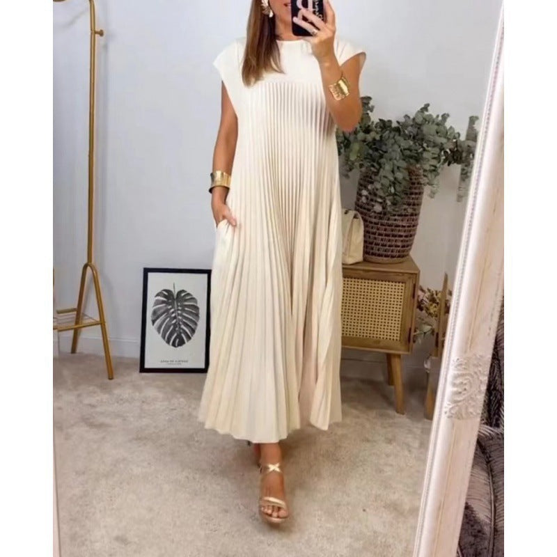 Robe maxi pour femmes avec des détails plissés et des poches latérales Style et élégance