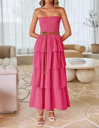 Robe maxi femme au design romantique en volants avec ceinture à la taille Chic und Stil