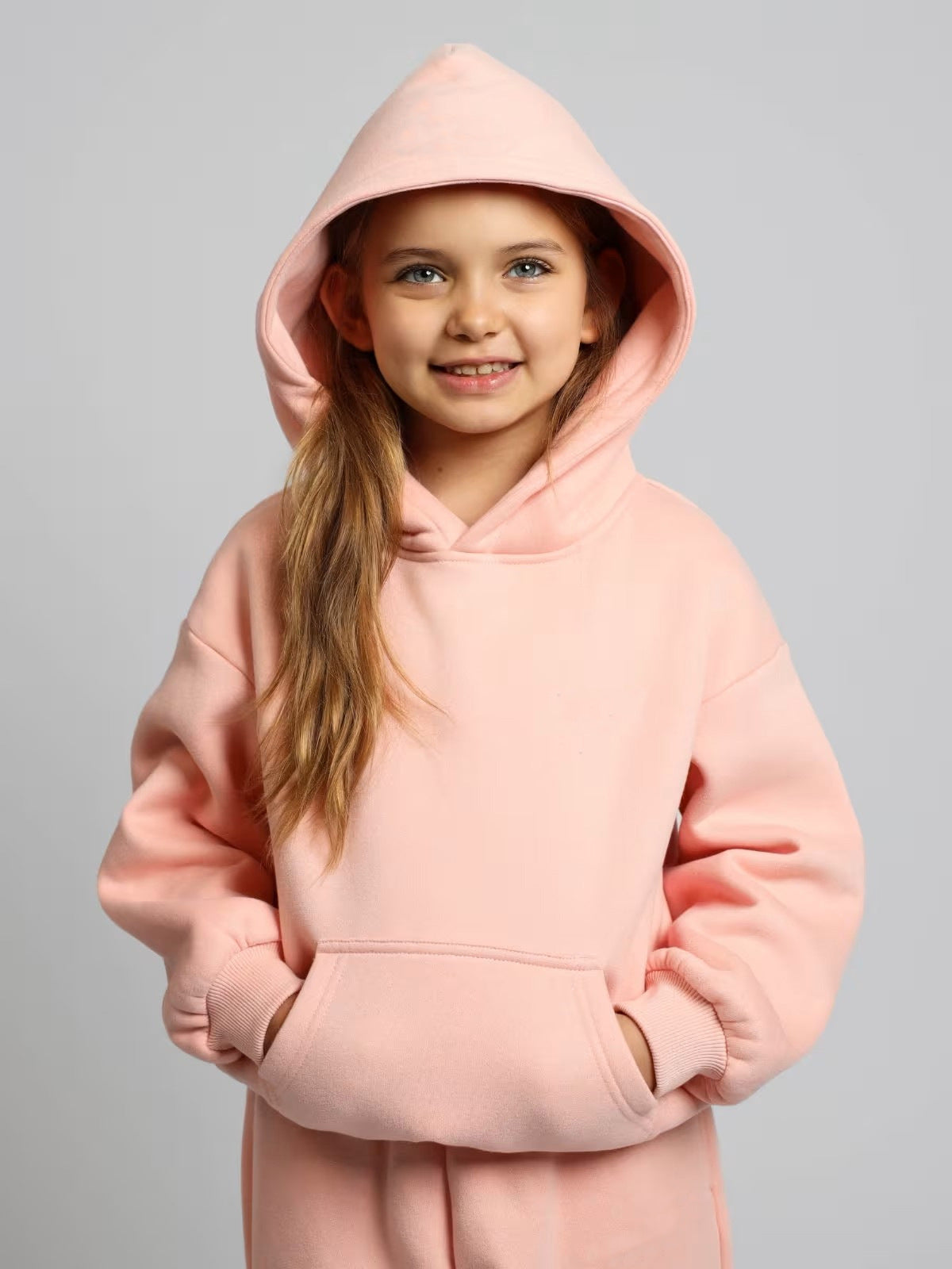 Pull à capuche confortable pour femmes avec poche kangourou et manches larges Chic und Stil