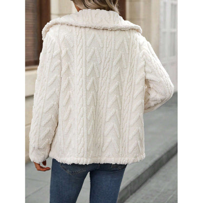 Dames pull en tricot douillet avec de grands boutons Chic und Stil