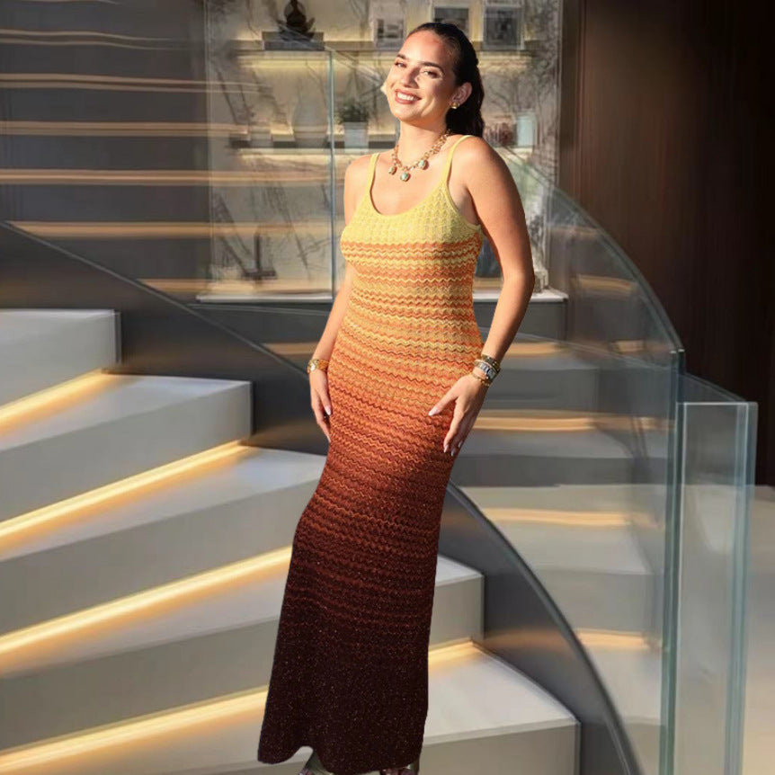 Robe maxi en tricot pour dames avec fente latérale et motif élégant Chic und Stil