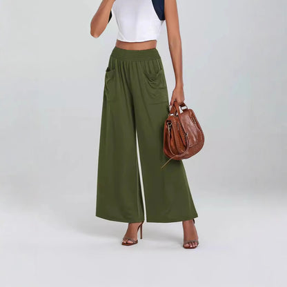 Wide Palazzo pants for women with elastic waistband and practical pockets Chic and Style