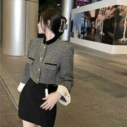 Dame Design-gilet avec col contrastant et boutons de haute qualité Chic und Stil