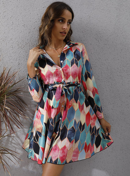 Robe chemise pour femmes avec une taille élégante Chic und Stil